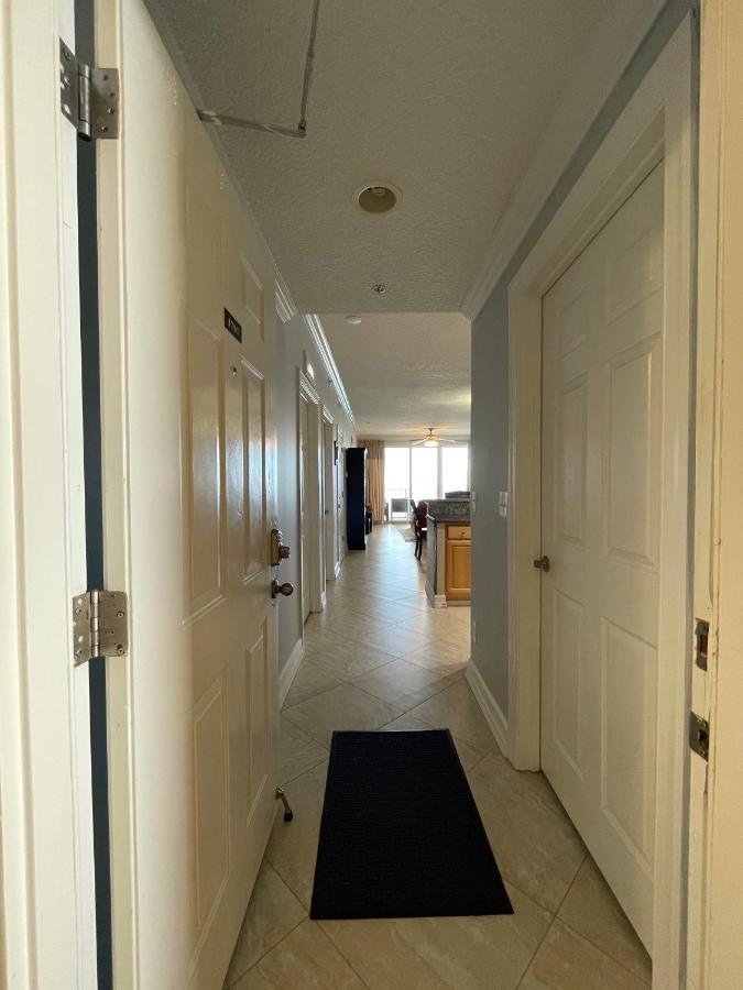 Tropic Winds 1701 Premium Corner Unit With 2 Parkings! Free Beach Chairs Service! Panama City Beach Bagian luar foto