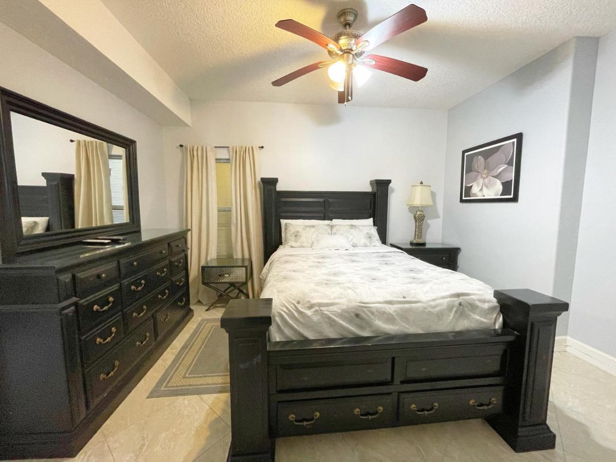 Tropic Winds 1701 Premium Corner Unit With 2 Parkings! Free Beach Chairs Service! Panama City Beach Bagian luar foto