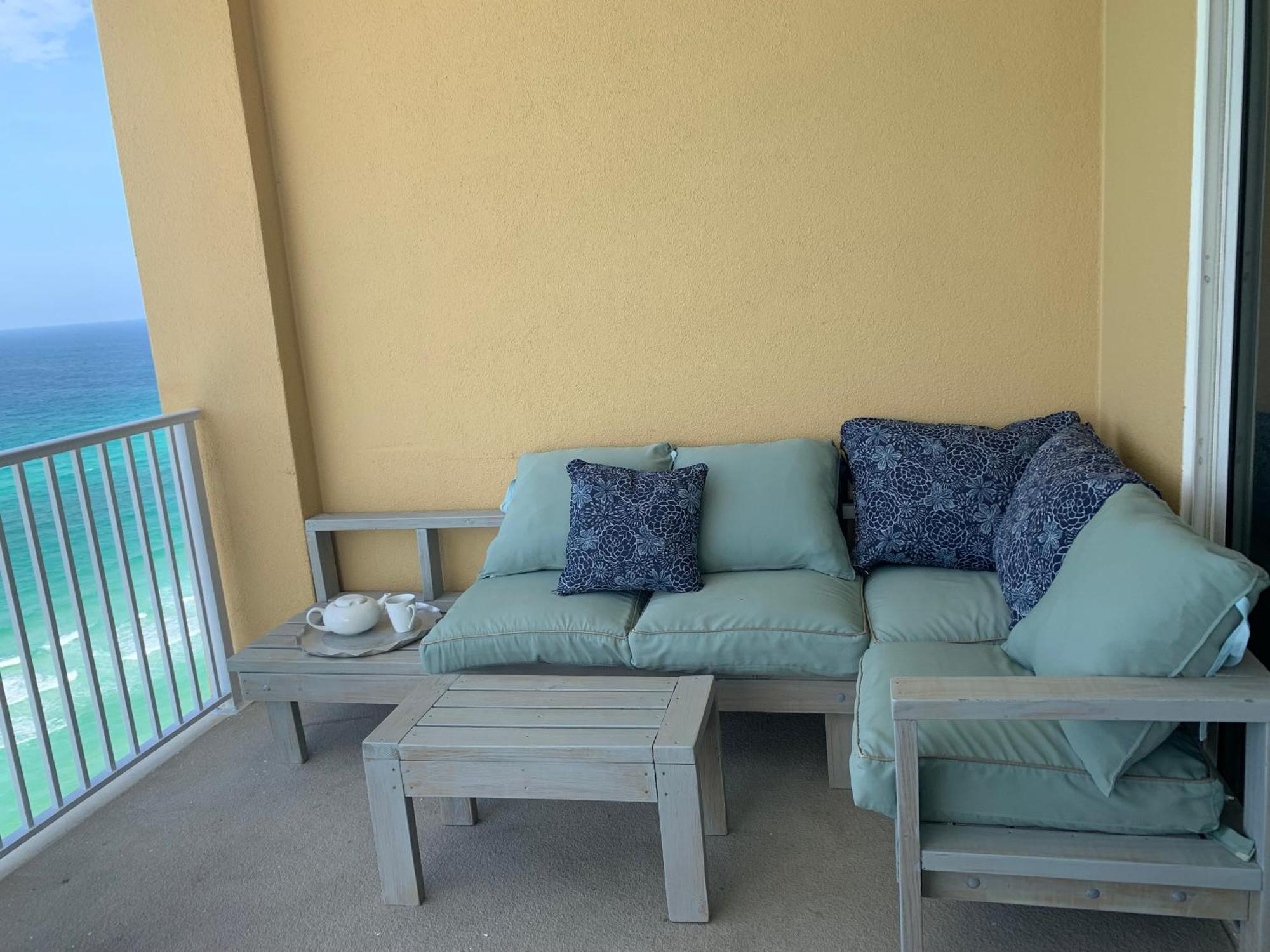Tropic Winds 1701 Premium Corner Unit With 2 Parkings! Free Beach Chairs Service! Panama City Beach Bagian luar foto